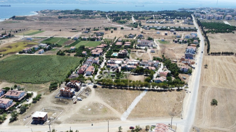 Çanakkale Gelibolu'da Denize 500m Mesafede Villa İmarlı Satılık Arsa